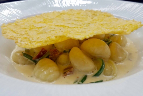 gnocchi di patate e carasau
